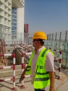 photo 5945255527292454724 y