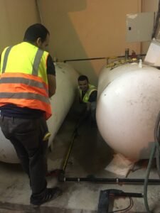 photo 5945255527292454726 y